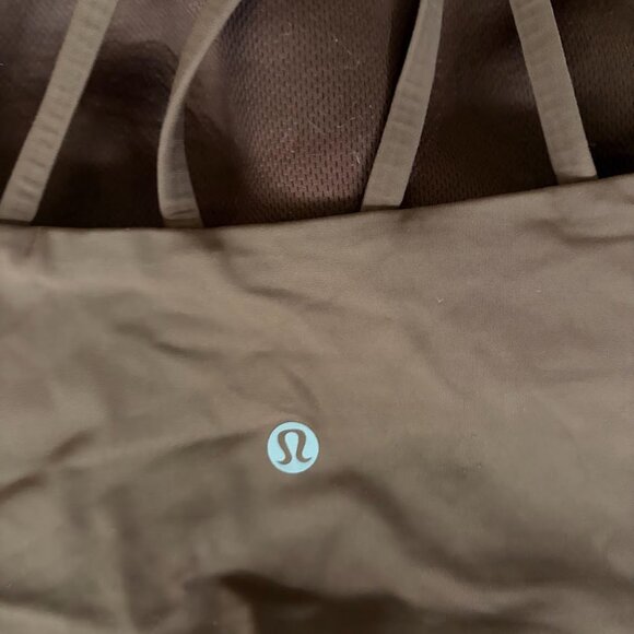 Lululemon Tank/Bra and Leggings Set - Picture 7 of 7